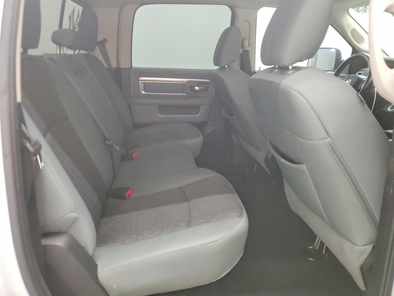 2015 Ram 1500 Slt White vin: 1C6RR7LM7FS728441