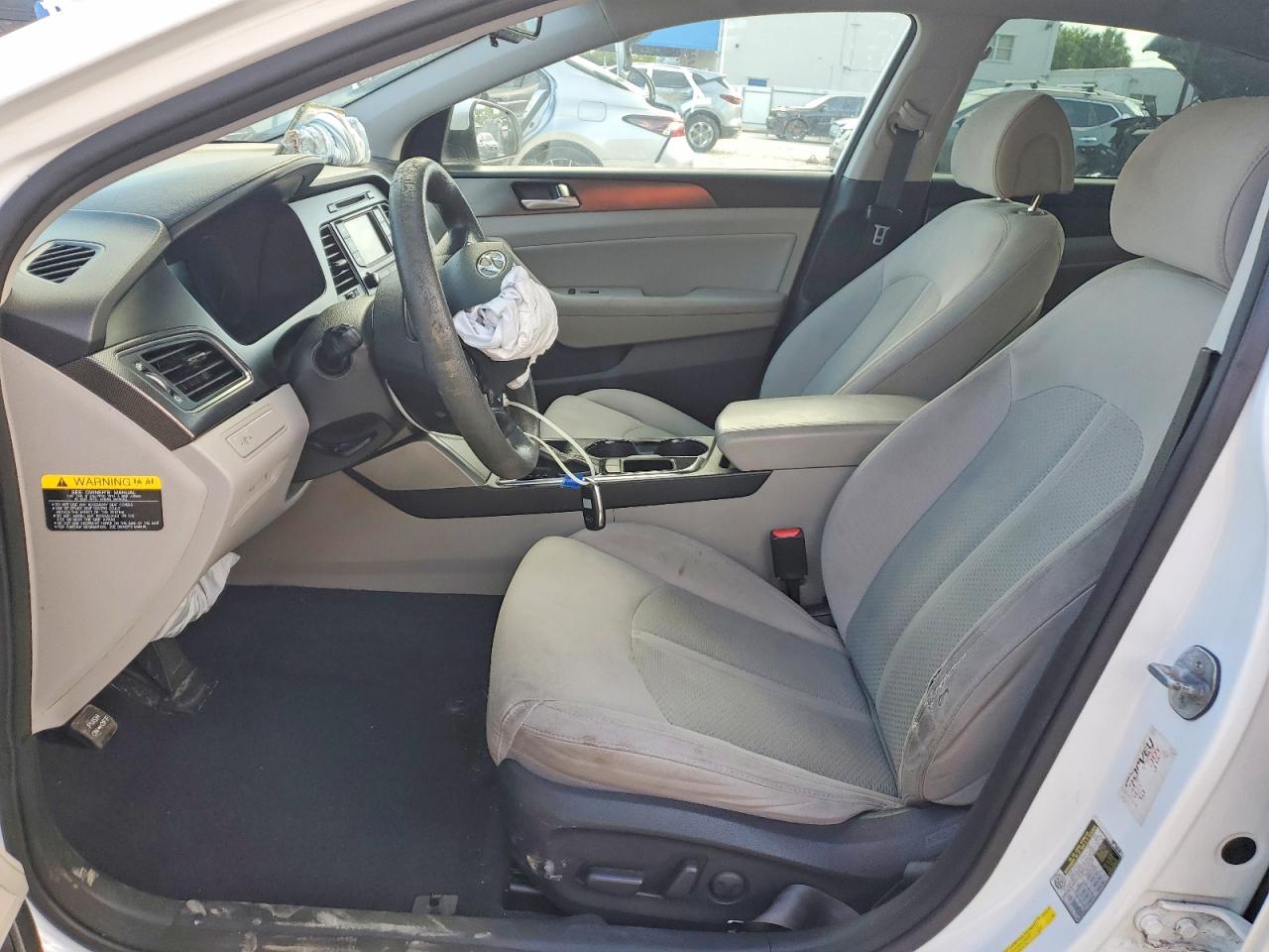 2015 Hyundai Sonata Sport Белый vin: 5NPE34AF6FH062828