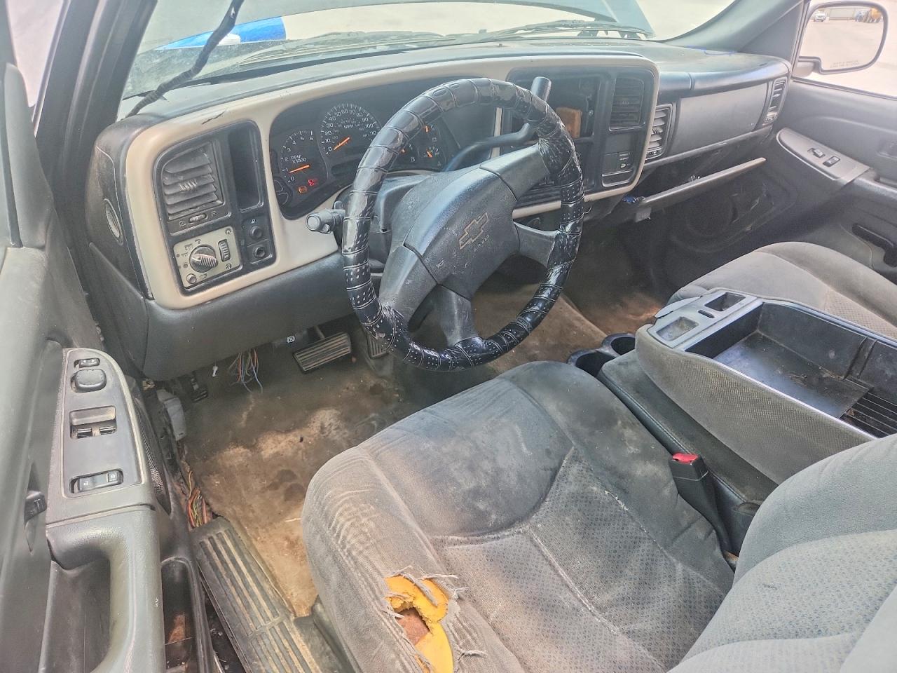 2004 Chevrolet Silverado C1500 Black vin: 2GCEC19V441282381