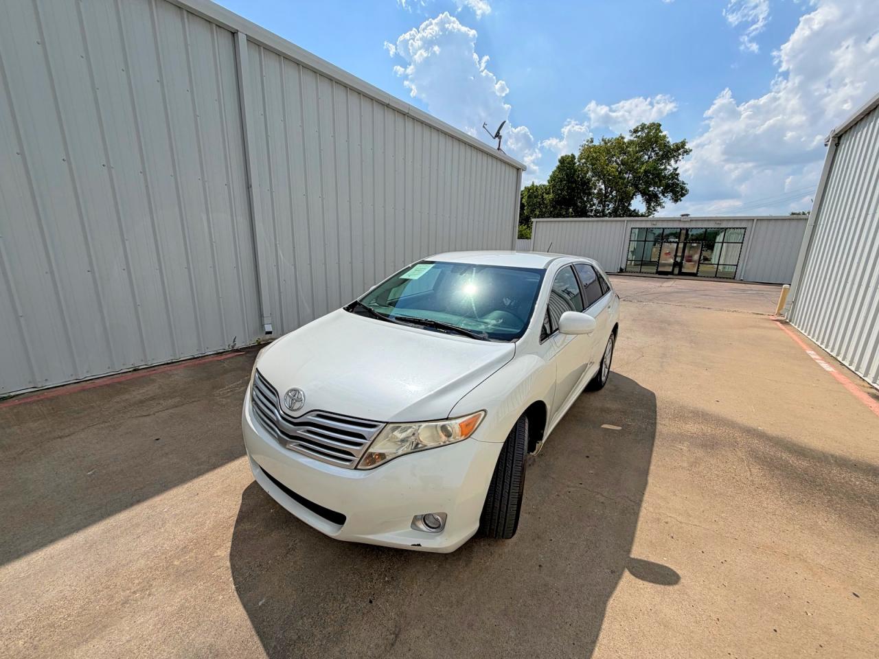 2012 Toyota Venza Le White vin: 4T3ZA3BB2CU055814