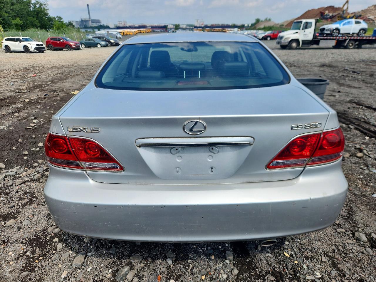 2005 Lexus Es 330 Silver vin: JTHBA30G055108082