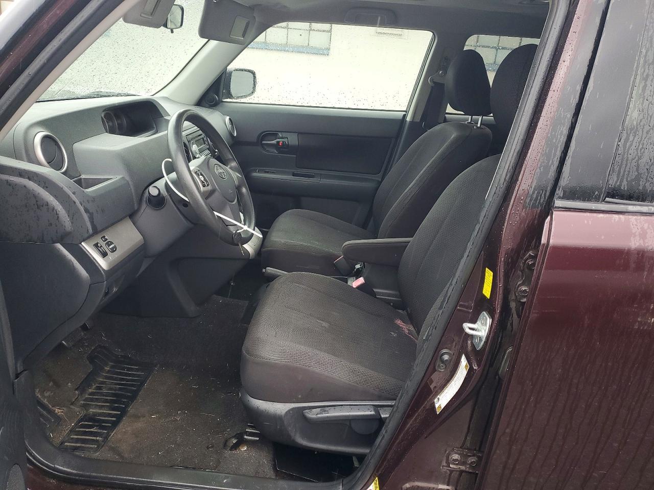 2010 Toyota Scion Xb Burgundy vin: JTLZE4FE1A1099883