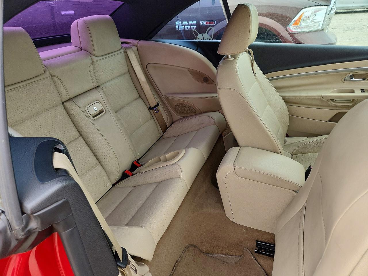 2012 Volkswagen Eos Komfort Red vin: WVWBW7AH0CV016470