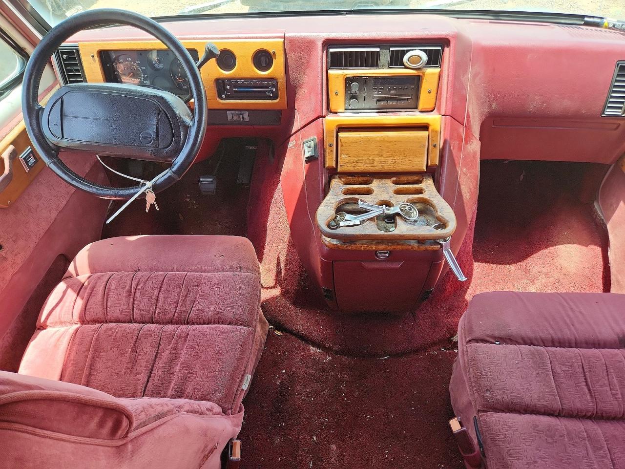 1995 Chevrolet G20 Белый vin: 1GBEG25K4SF114403