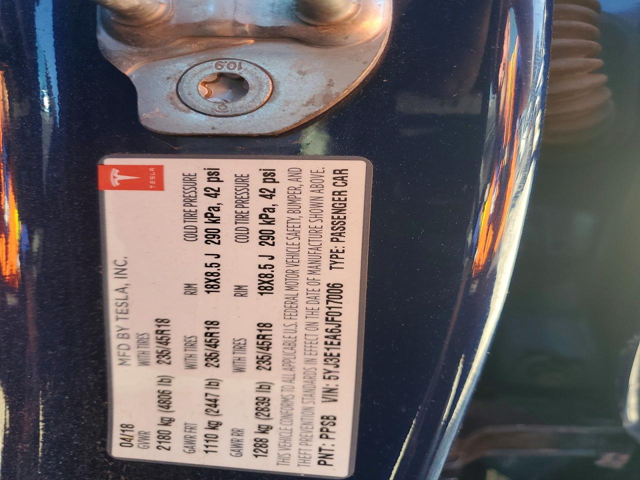 2018 Tesla Model 3 Синий vin: 5YJ3E1EA6JF017006