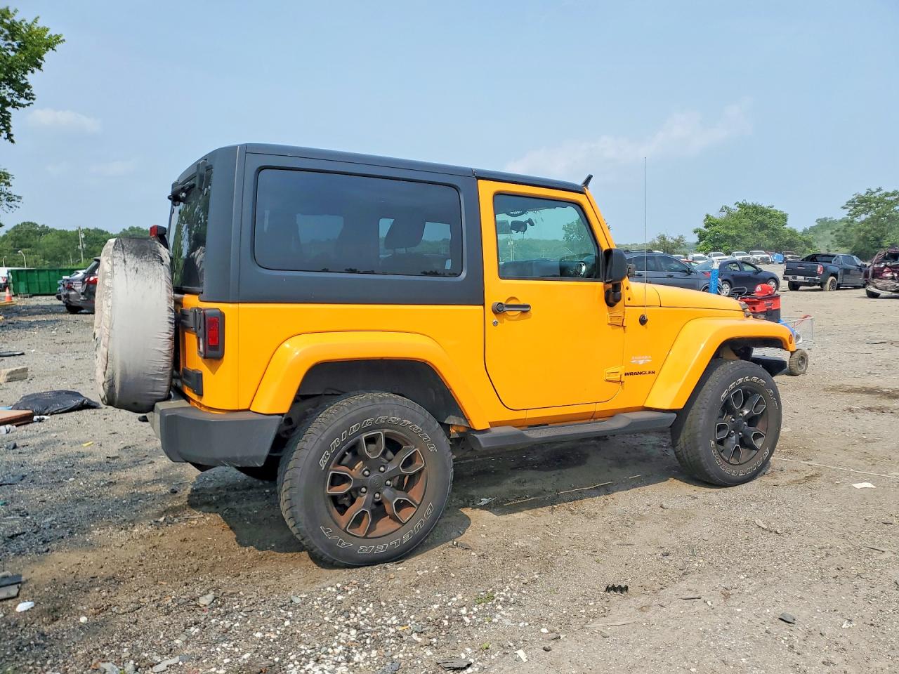 2012 Jeep Wrangler Sahara Orange vin: 1C4AJWBG2CL152864