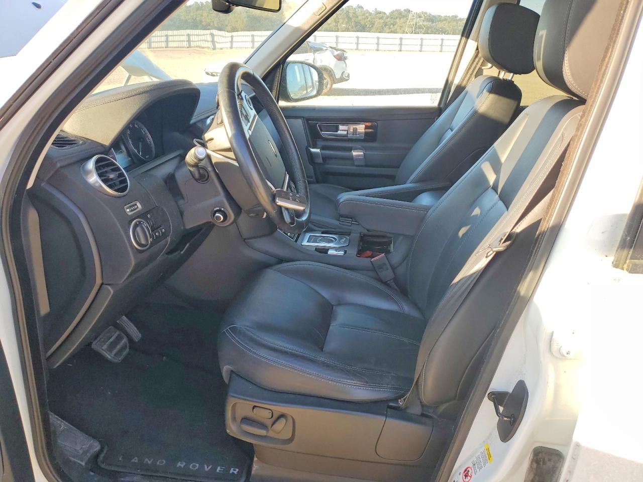 2015 Land Rover Lr4 Hse Luxury Белый vin: SALAK2V67FA758856