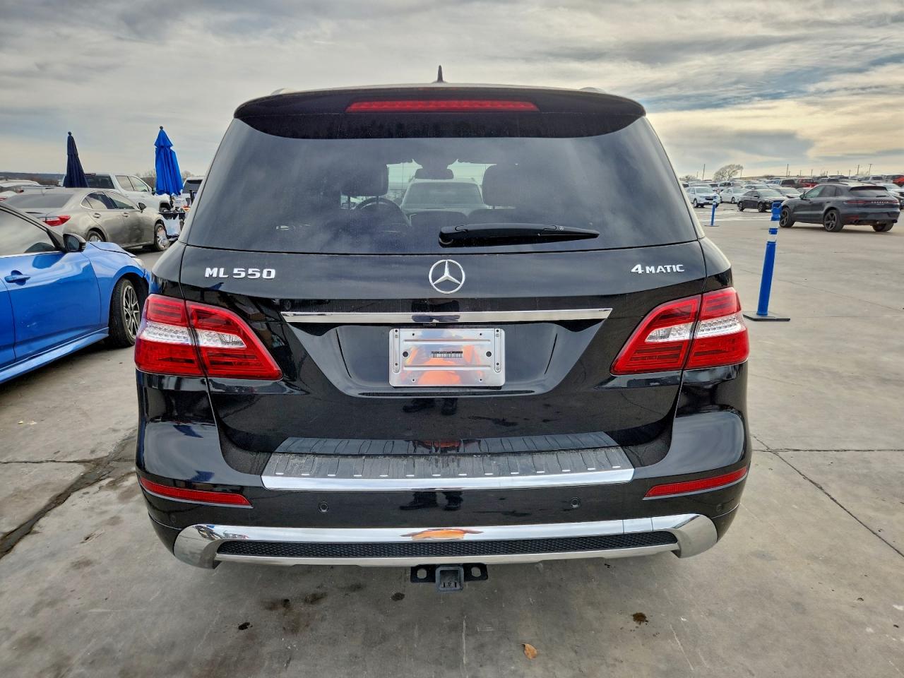 2013 Mercedes-benz Ml 550 4matic Black vin: 4JGDA7DB1DA167224