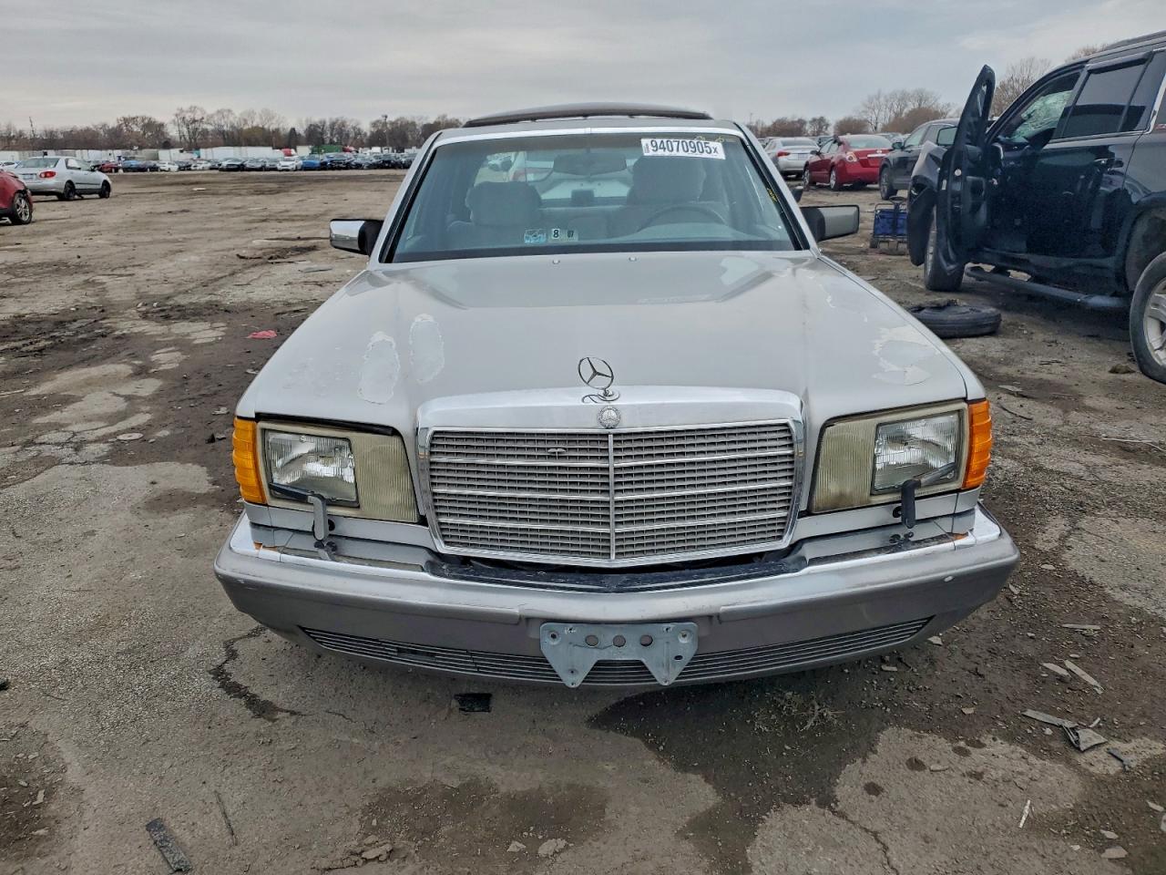 1990 Mercedes-benz 300 Se Silver vin: WDBCA24E7LA535514