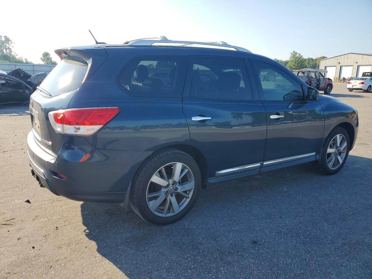 2013 Nissan Pathfinder S Blue vin: 5N1AR2MN4DC690184