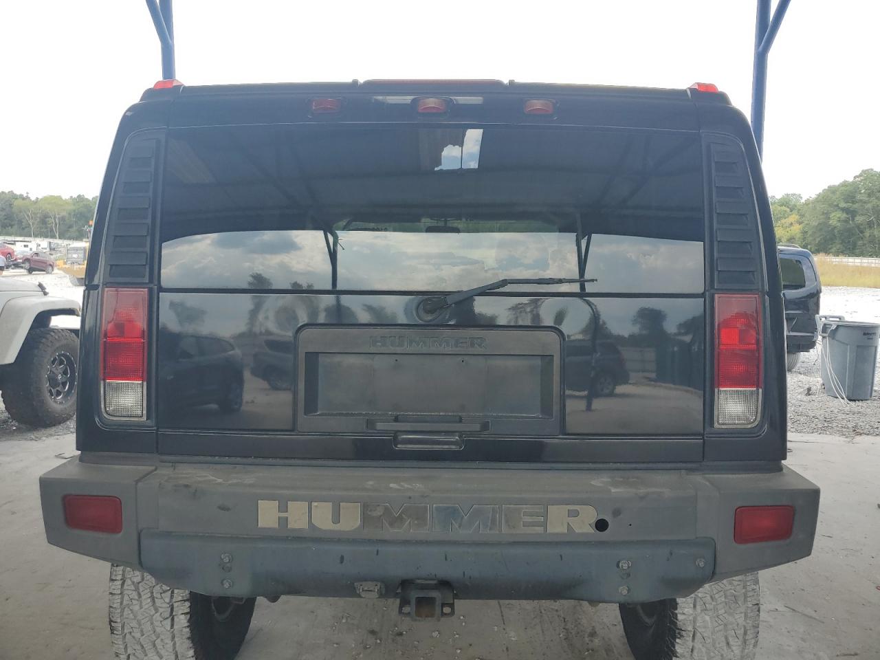 2007 Hummer H2 Black vin: 5GRGN23U27H110634