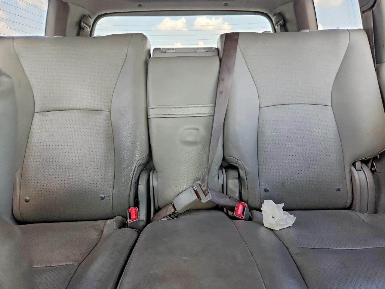 2006 Toyota Highlander Hybrid Black vin: JTEEW21A260021976