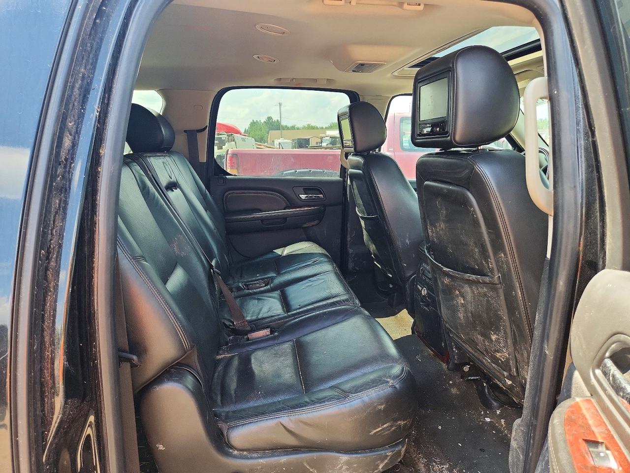 2010 Cadillac Escalade Esv Luxury Black vin: 1GYUKHEF1AR239619