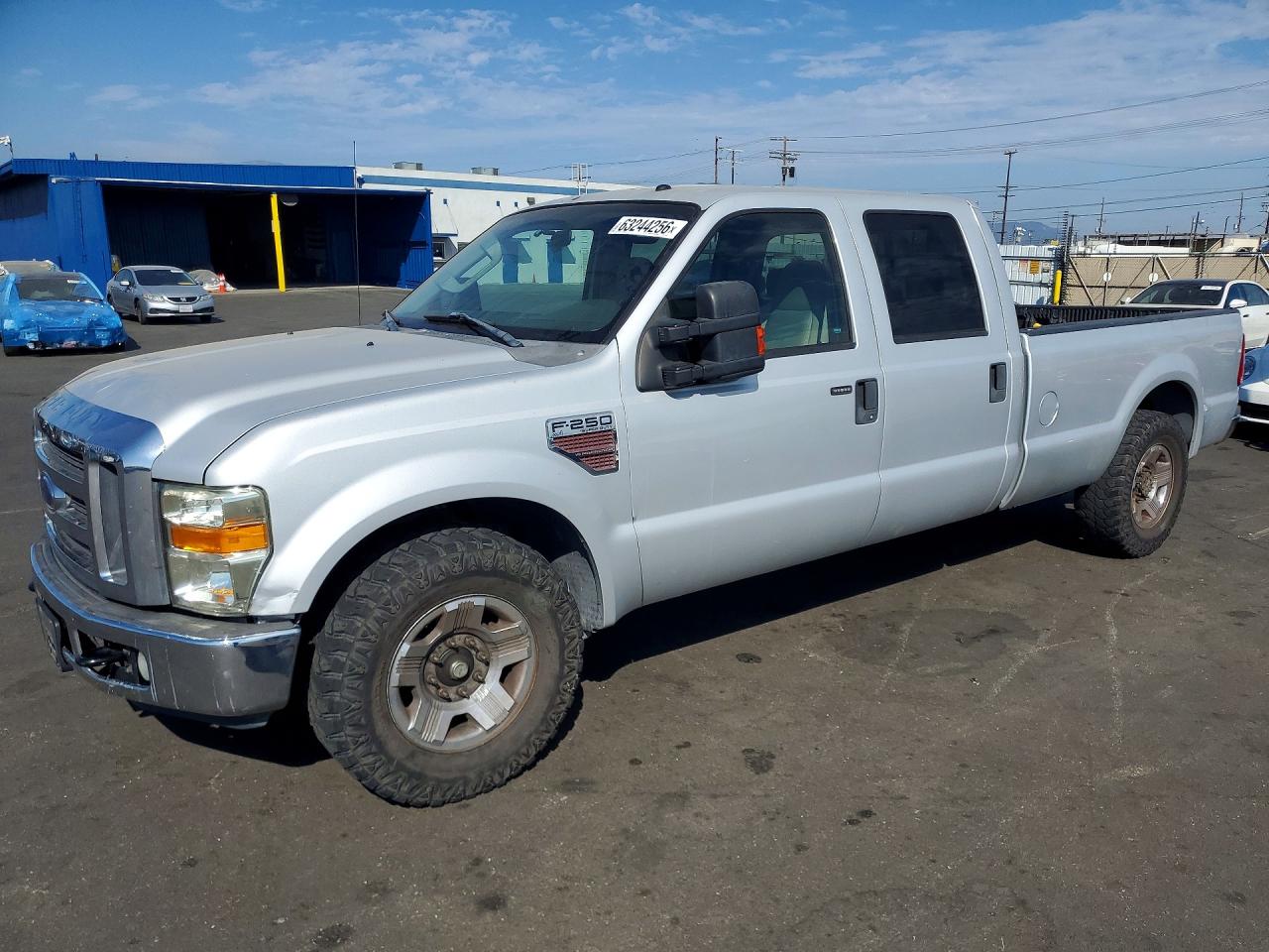 2008 Ford F250 Super Duty Серебряный vin: 1FTSW20R38EC56553