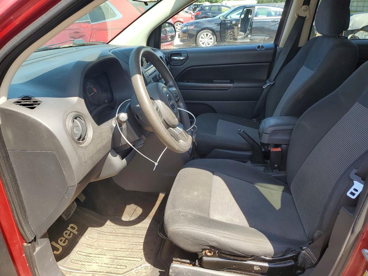 2014 Jeep Compass Sport Красный vin: 1C4NJDBB4ED592351