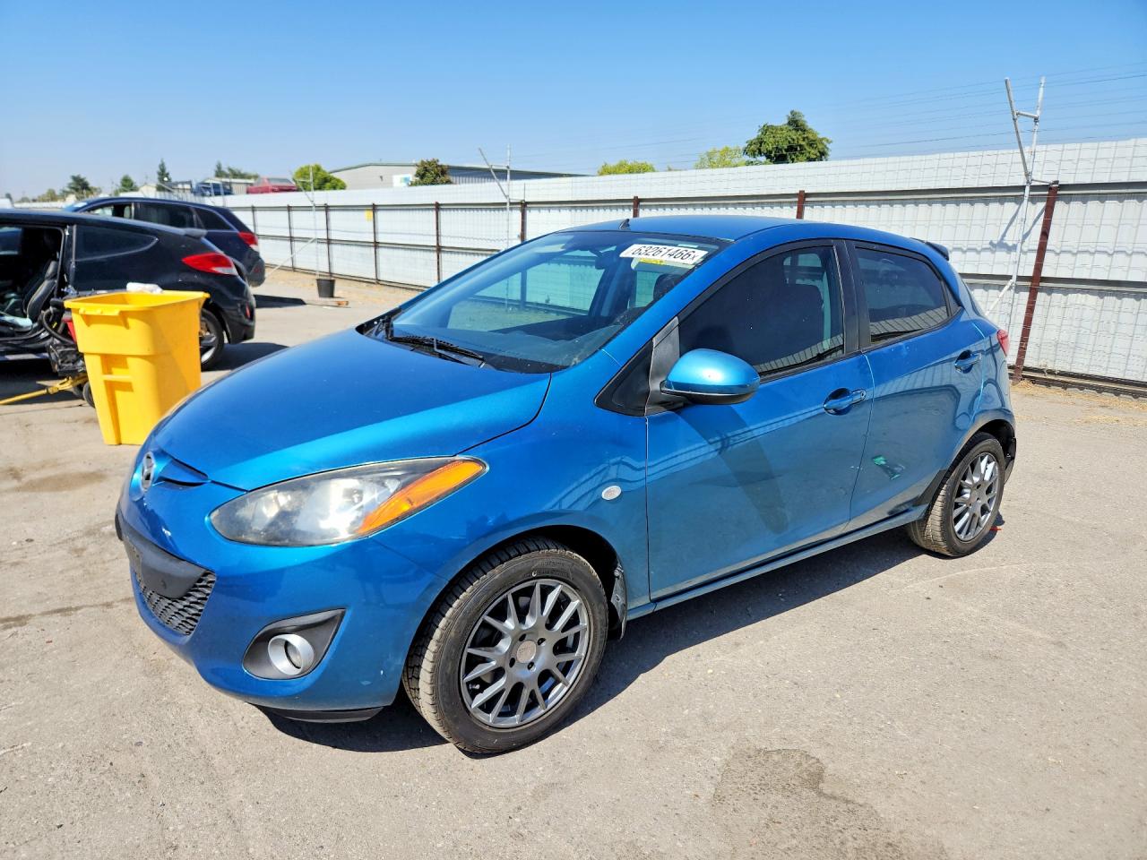 2011 Mazda Mazda2 Blue vin: JM1DE1HZ0B0125417