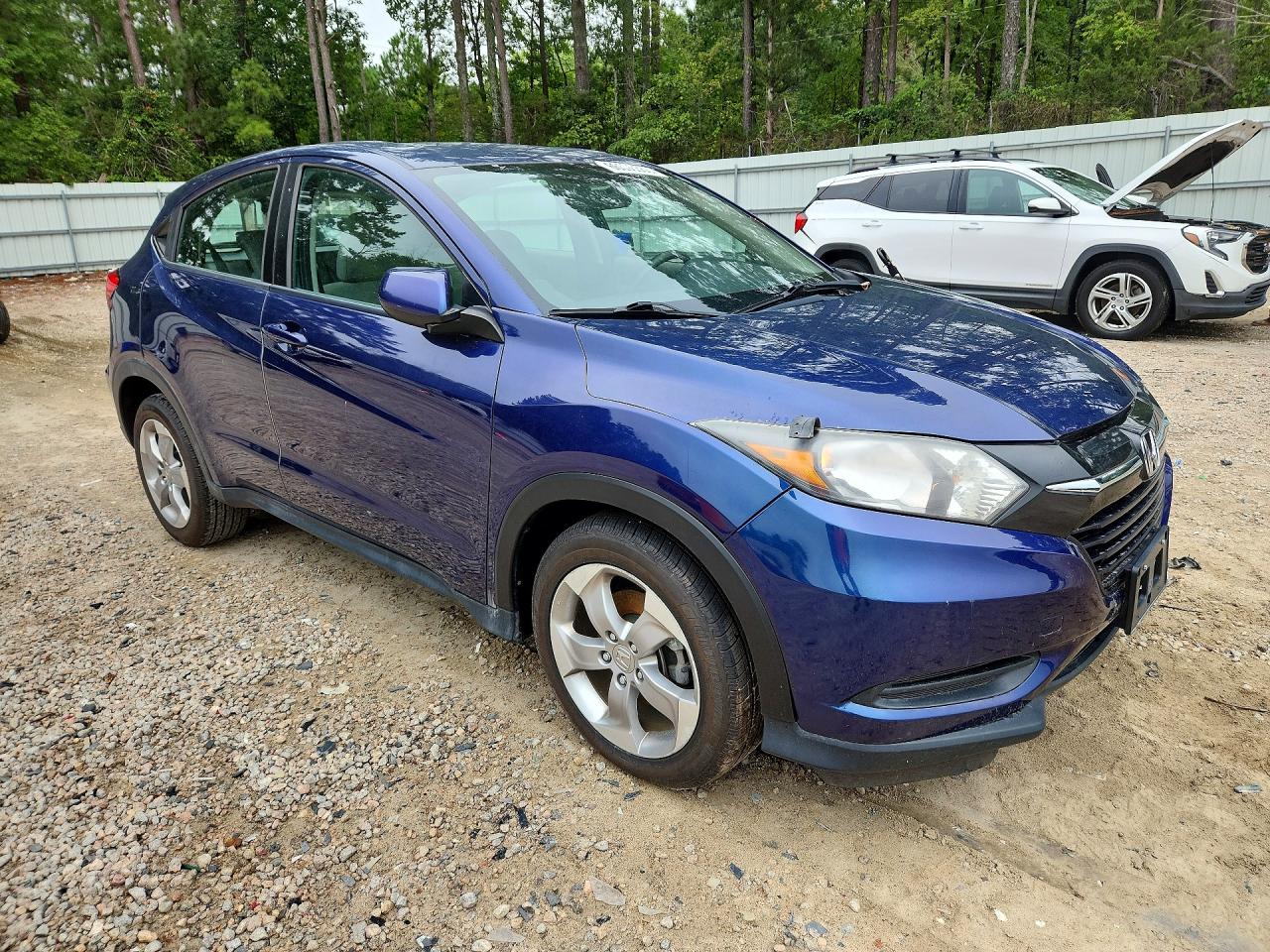 2017 Honda Hr-v Lx Blue vin: 3CZRU5H39HG701774