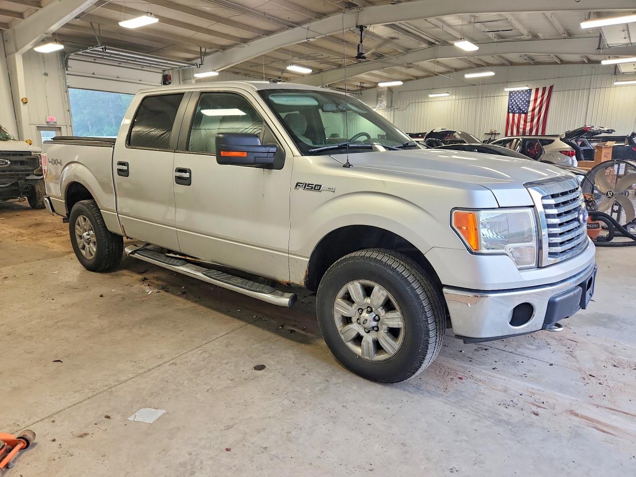 2010 Ford F150 Supercrew Silver vin: 1FTFW1EV2AFD56192
