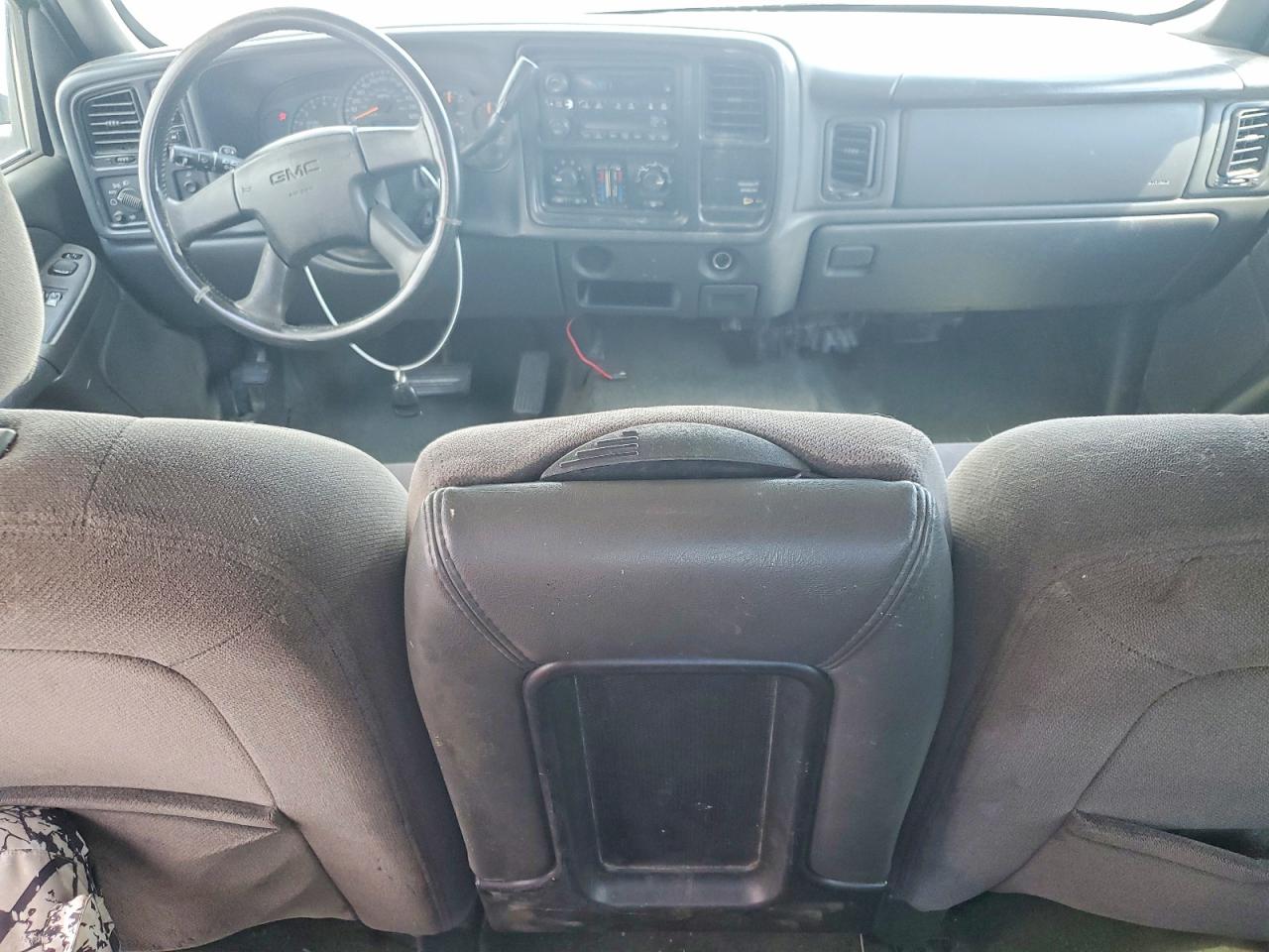 2004 Gmc New Sierra K1500 White vin: 1GTEK19T84Z191574