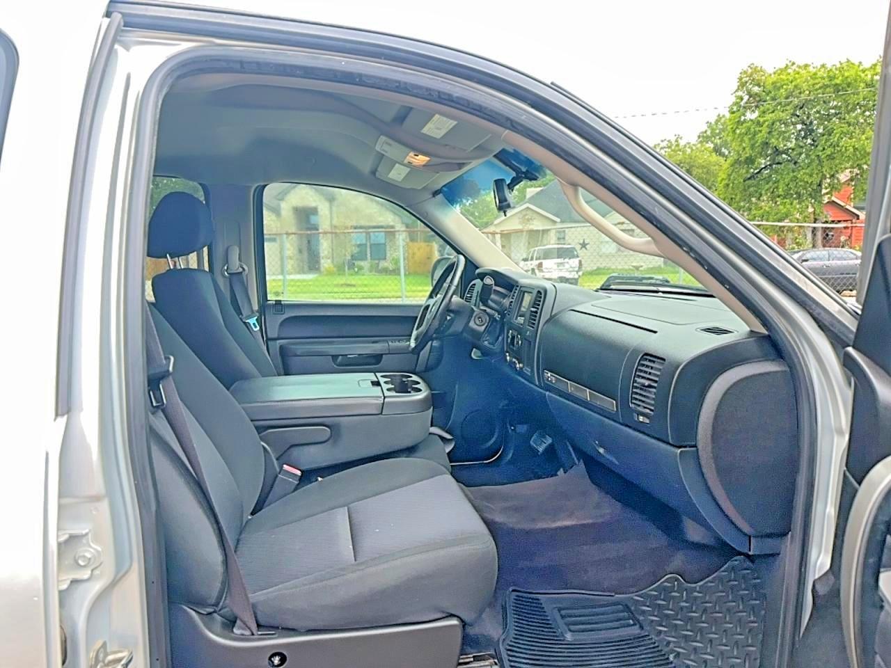 2012 Chevrolet Silverado C1500 Lt Silver vin: 3GCPCSE03CG255929