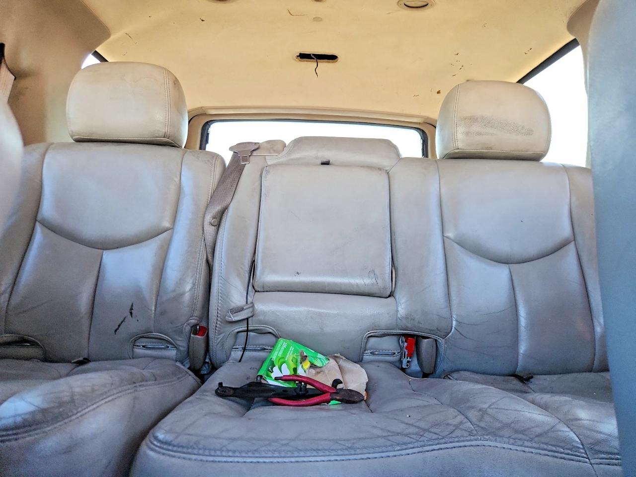2004 Gmc Yukon Двухцветный vin: 1GKEC13V94J162000