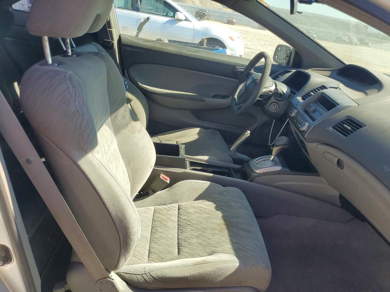2008 Honda Civic Lx Silver vin: 2HGFG12608H570893