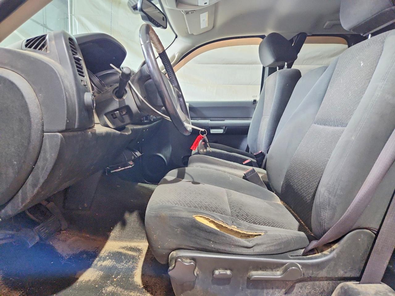 2008 Chevrolet Silverado K1500 Silver vin: 2GCEK19J081107339