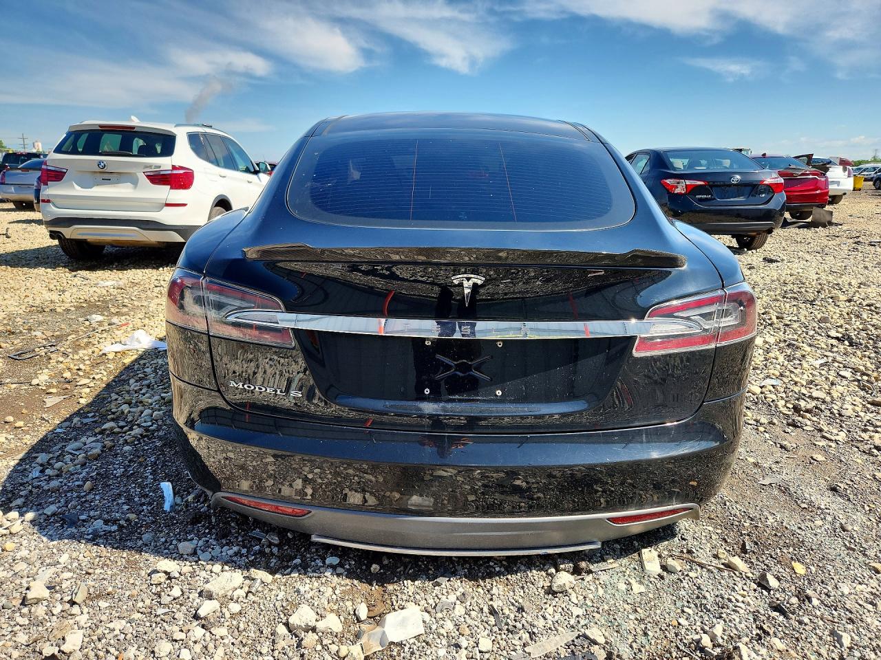 2013 Tesla Model S Black vin: 5YJSA1BG5DFP03896