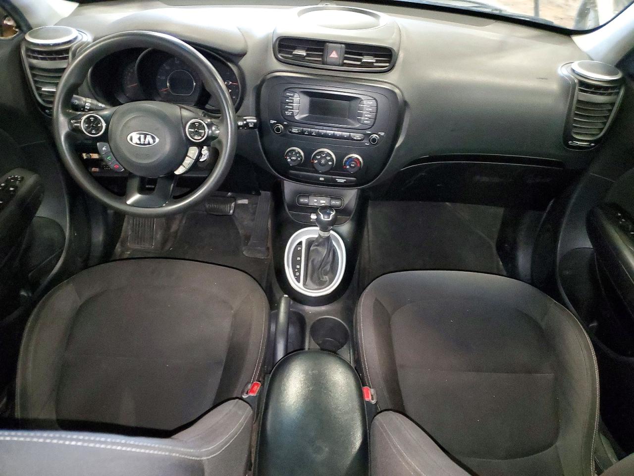 2015 Kia Soul Base Tan vin: KNDJN2A27F7231978