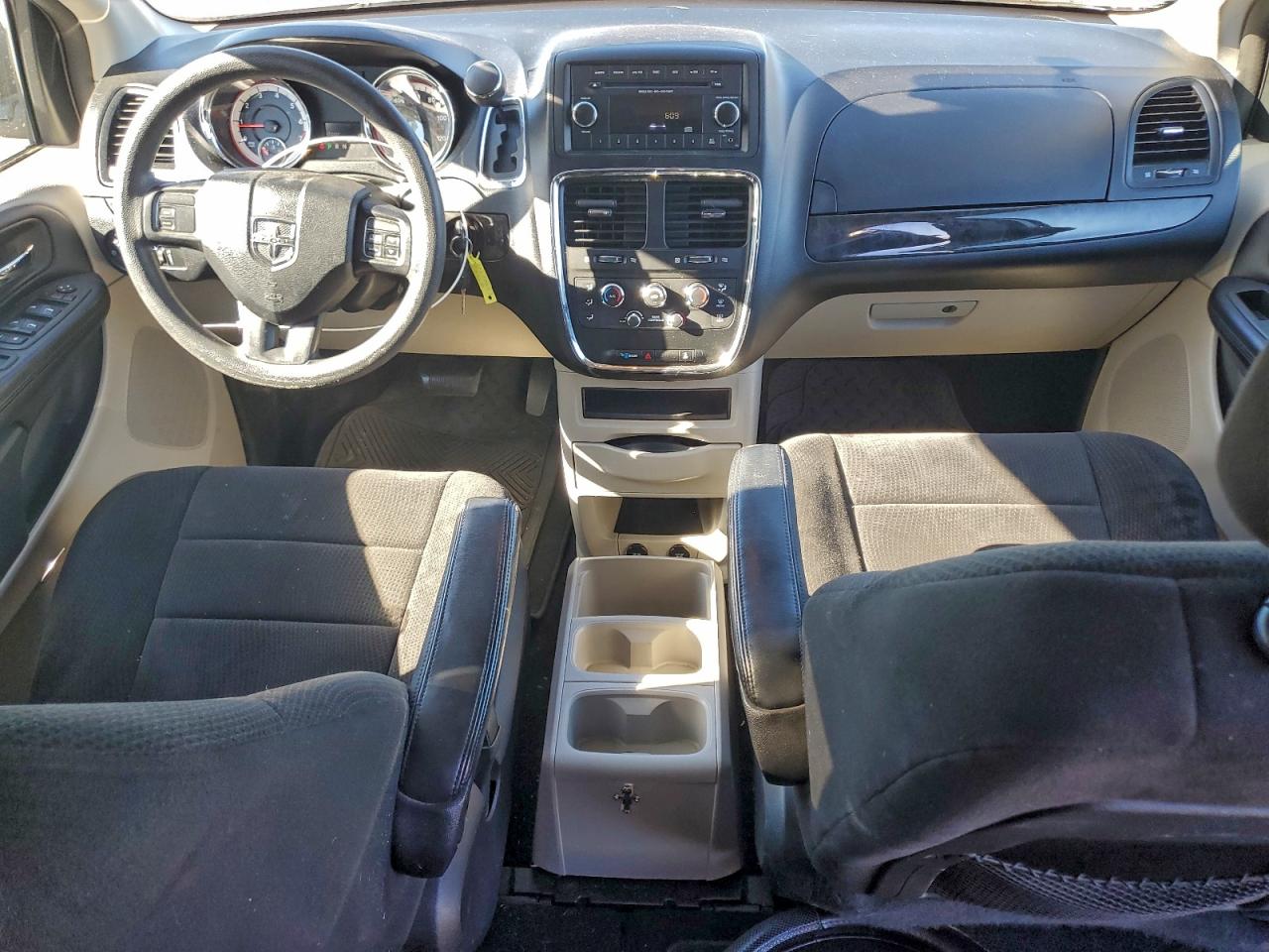 2012 Dodge Grand Caravan Se Серебряный vin: 2C4RDGBG1CR224564