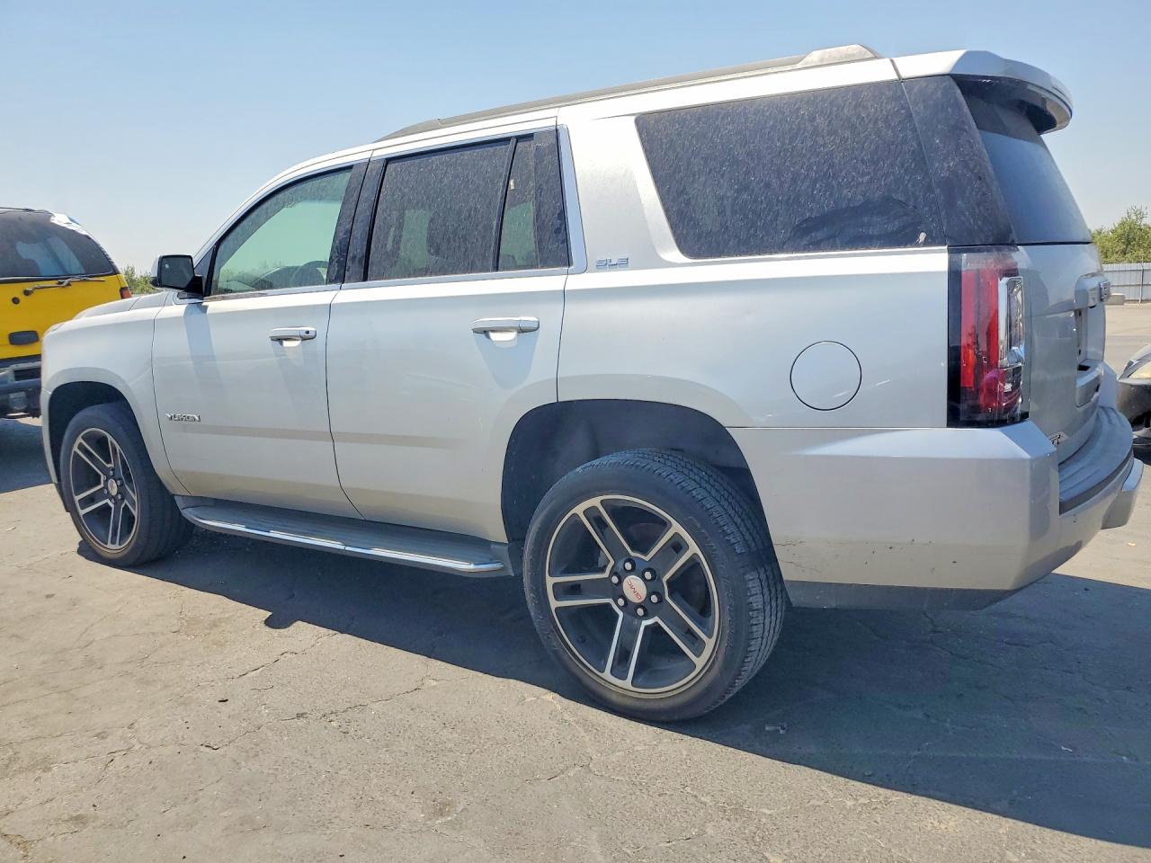 2015 Gmc Yukon Sle Silver vin: 1GKS1AKC1FR675884