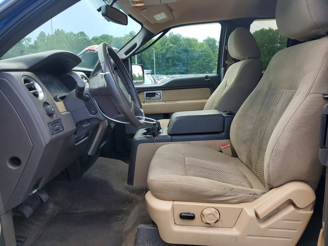 2011 Ford F150 Super Cab Blue vin: 1FTFX1EF1BFA16412
