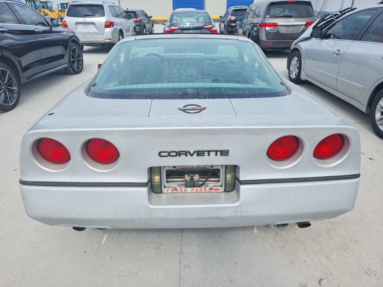 1985 Chevrolet Corvette Silver vin: 1G1YY0781F5132759