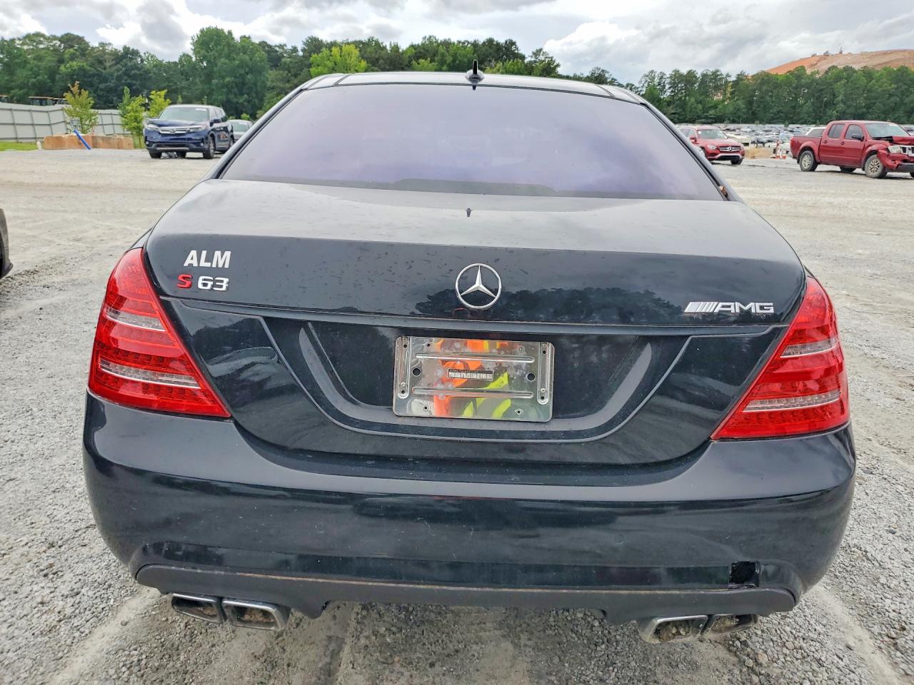 2011 Mercedes-benz S 63 Amg Black vin: WDDNG7EB2BA372365