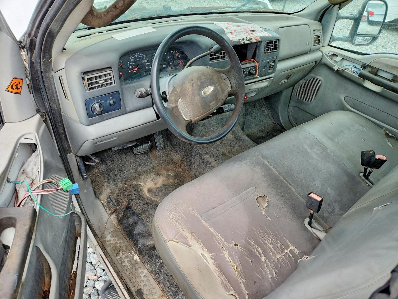 2003 Ford F350 Super Duty White vin: 1FTWF32SX3ED84823