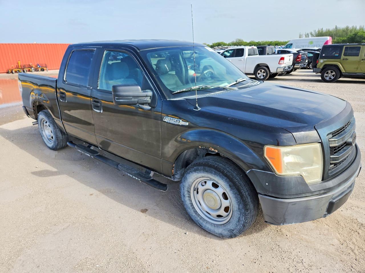 2014 Ford F150 Supercrew Black vin: 1FTEW1CM7EFB62768