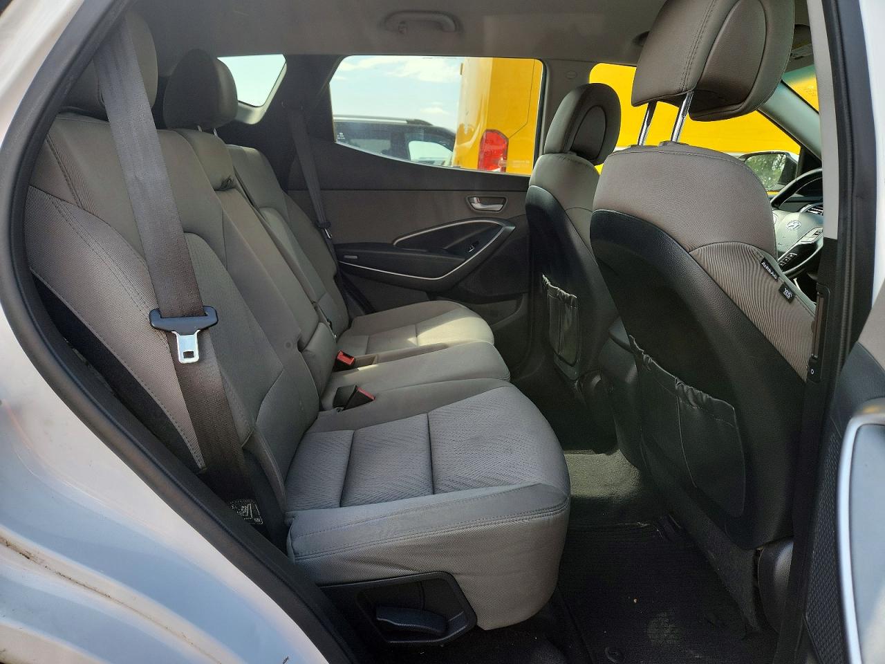 2014 Hyundai Santa Fe Sport White vin: 5XYZUDLB0EG164219