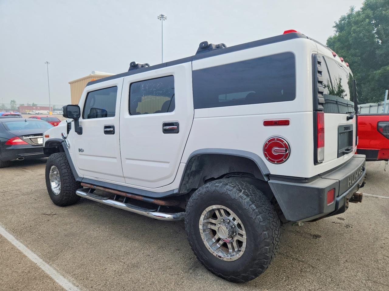 2007 Hummer H2 White vin: 5GRGN23U37H108939