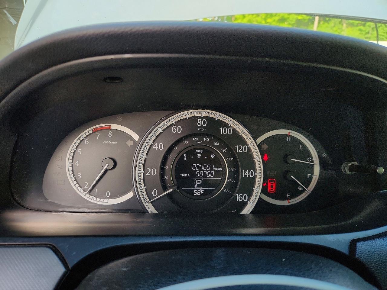 2015 Honda Accord Lx White vin: 1HGCR2F31FA220705