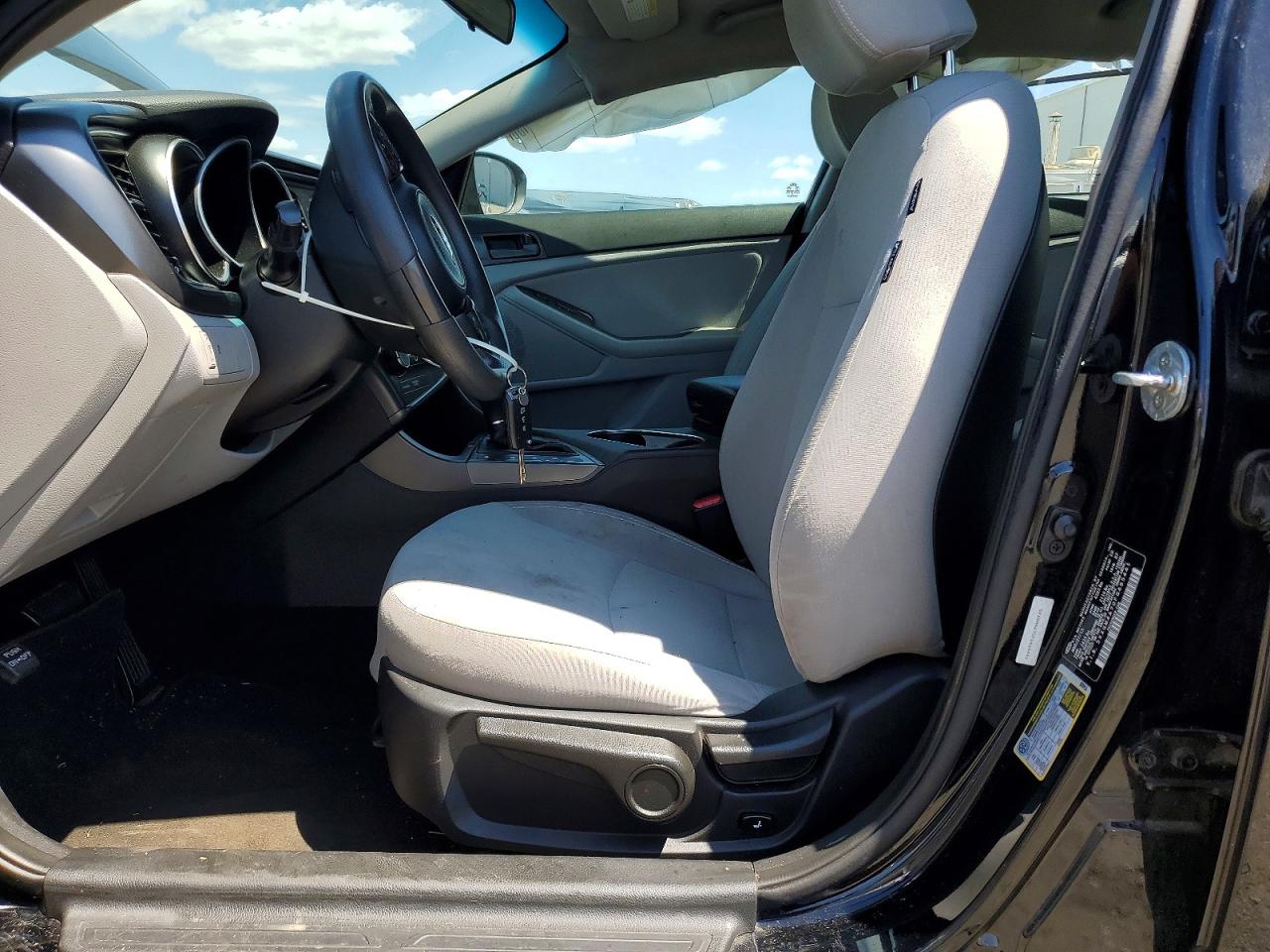 2015 Kia Optima Lx Black vin: 5XXGM4A70FG465441