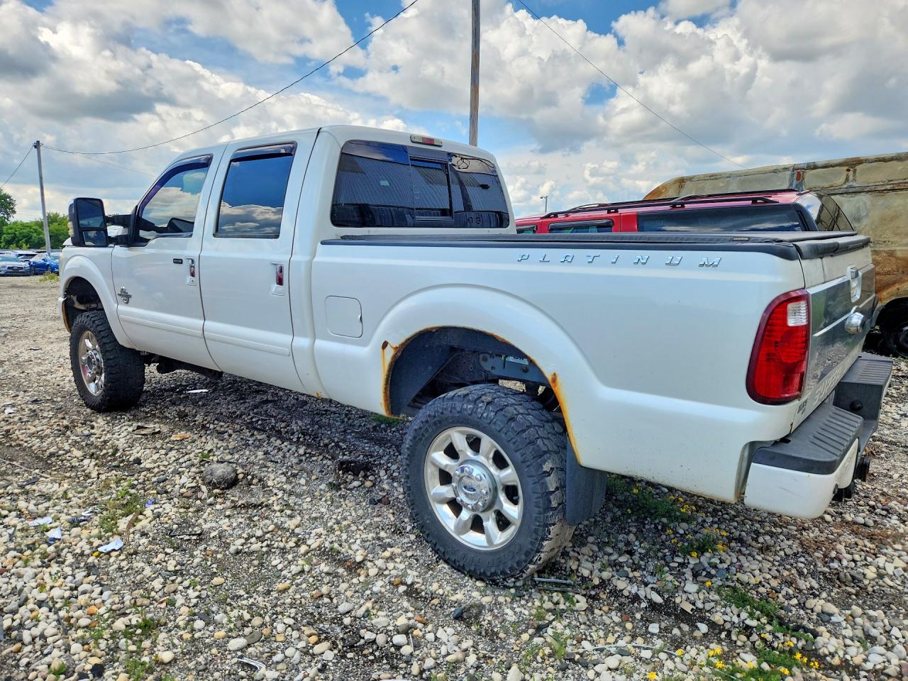 2013 Ford F250 Super Duty White vin: 1FT7W2BT2DEB07818