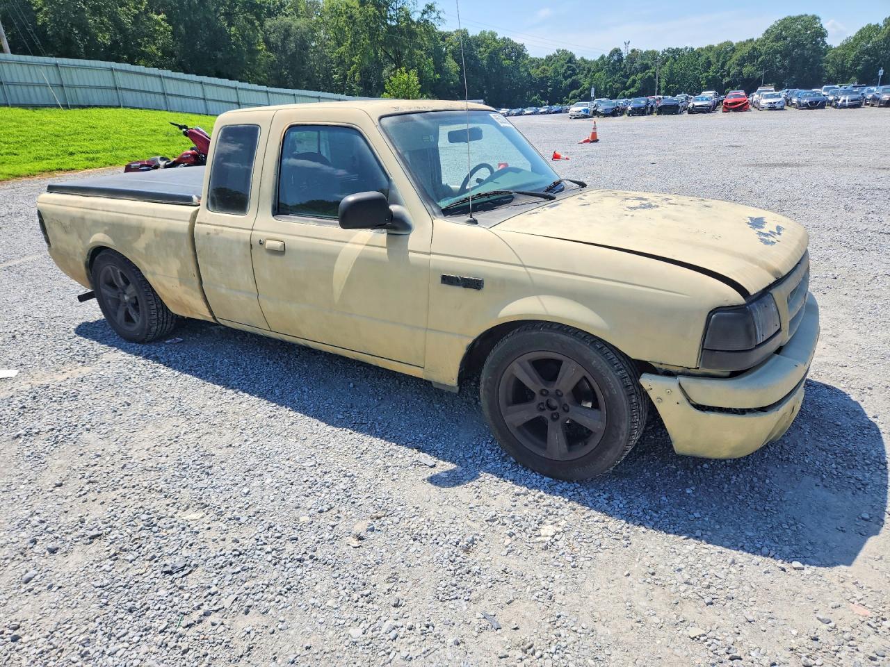 1999 Ford Ranger Super Cab Желтый vin: 1FTYR14V2XTA94136