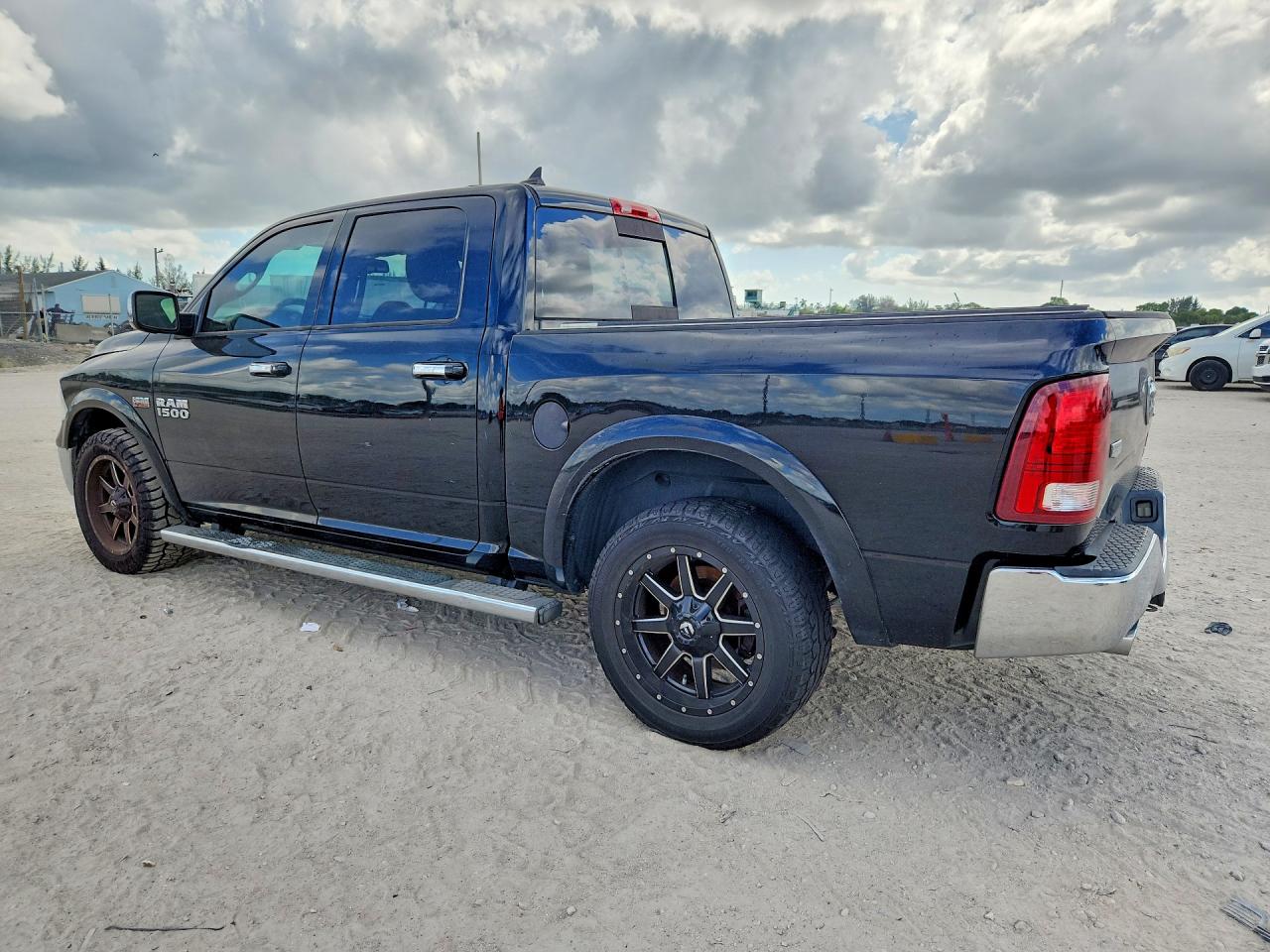 2015 Ram 1500 Laramie Black vin: 1C6RR7NT7FS503974