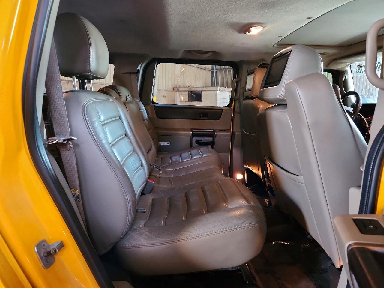 2004 Hummer H2 Желтый vin: 5GRGN23U14H121832
