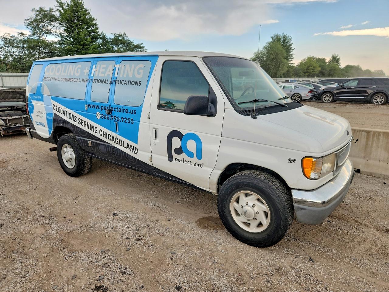 1998 Ford Econoline E350 Super Duty White vin: 1FBSS31S8WHA80134