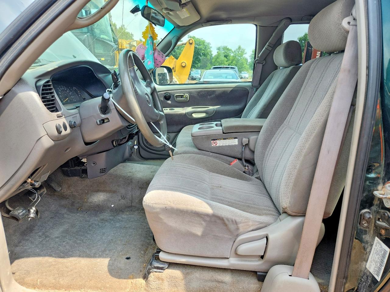2001 Toyota Tundra Sr5 Green vin: 5TBBT441X1S202989