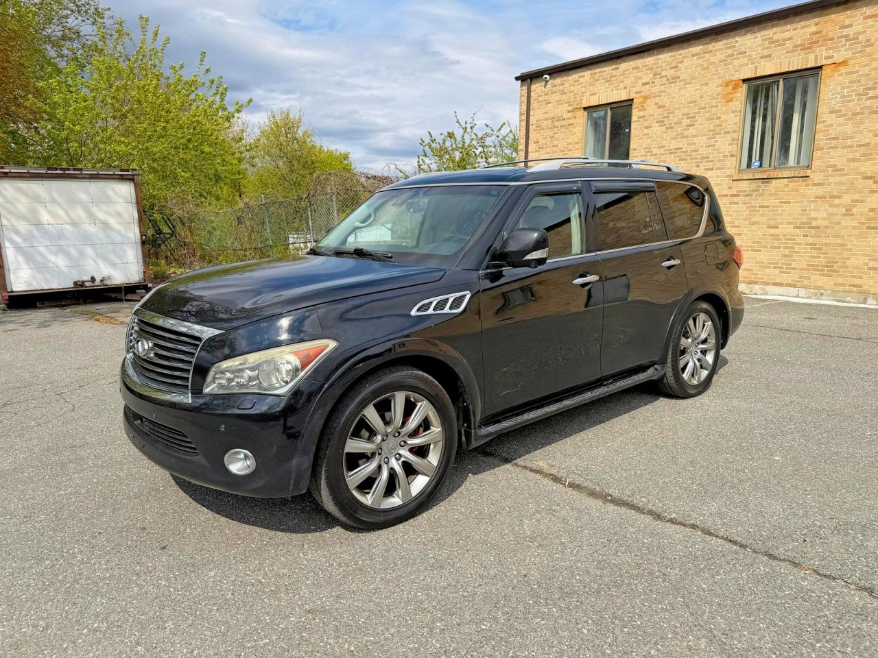2013 Infiniti Qx56 Base Черный vin: JN8AZ2NC5D9350142