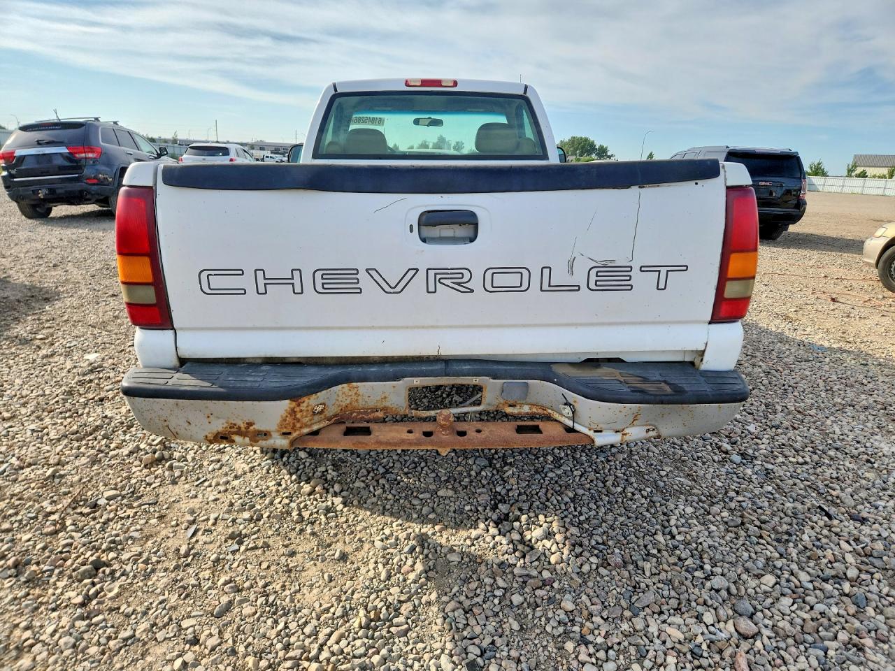 1999 Chevrolet Silverado C1500 White vin: 1GCEC14W0XE144517
