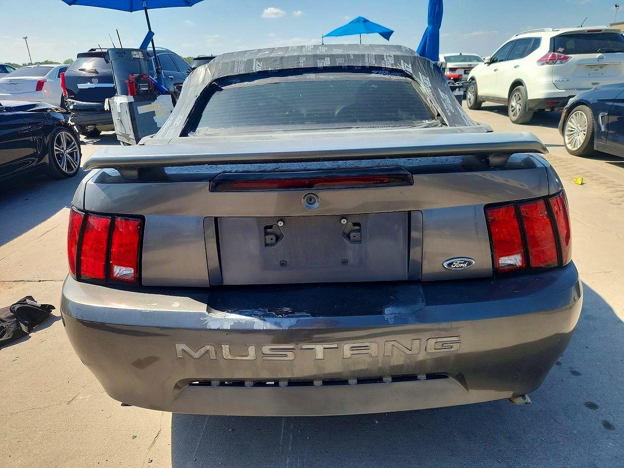 2003 Ford Mustang Угольный vin: 1FAFP44443F447643