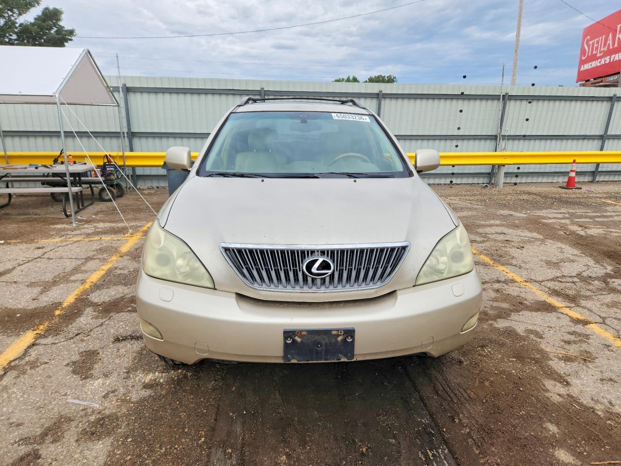 2004 Lexus Rx 330 Gold vin: JTJHA31U540047742